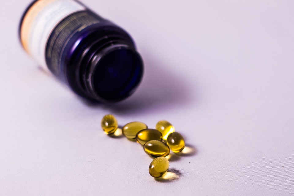 The 9 Best Supplements for Women, According to a Dietitian