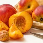 Free Peach Fruit photo and picture